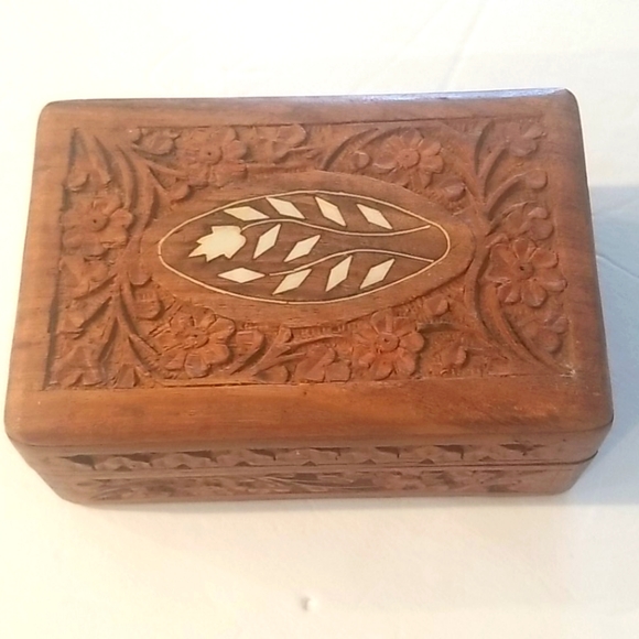 Other - HAND CARVED Folk Art Bone Inlaid Trinket Jewelry Box